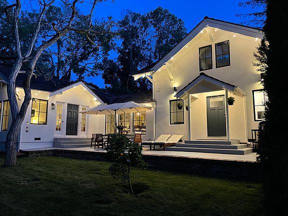2nd image of 101 Acacia Ln #B