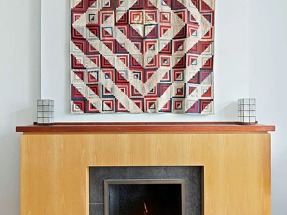 4th image of 328 W 87th St #2