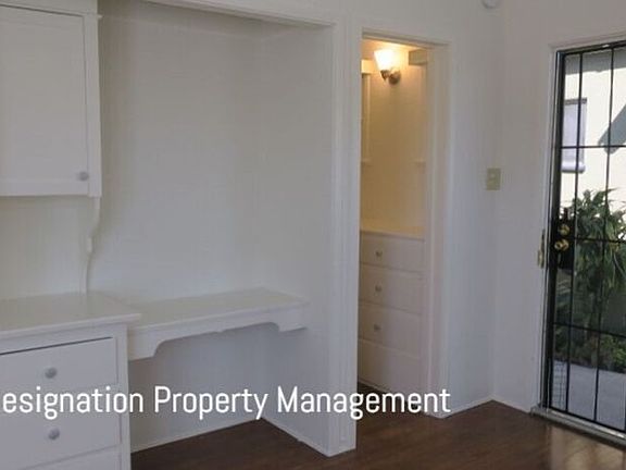 3rd image of 4617 Eagle Rock Blvd #4617