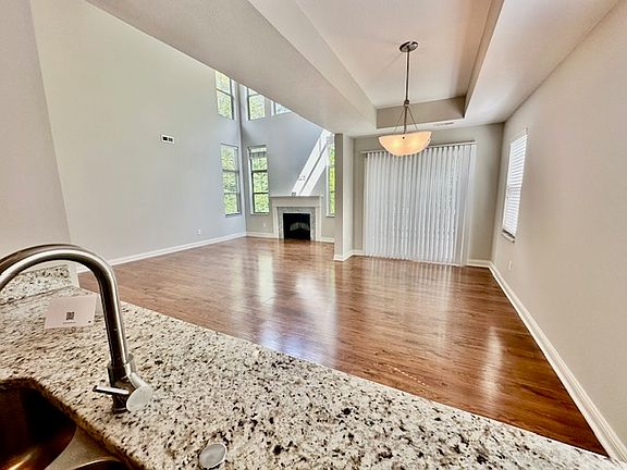 5th image of 516 Gayle Dr