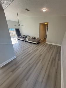 990 NE 212th Ter APT 3, Miami, FL, 33179