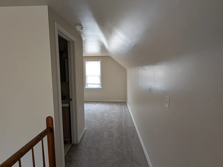 807 Thurman St — Photo 13