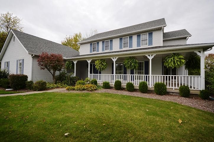1st image of 303 Andover Dr