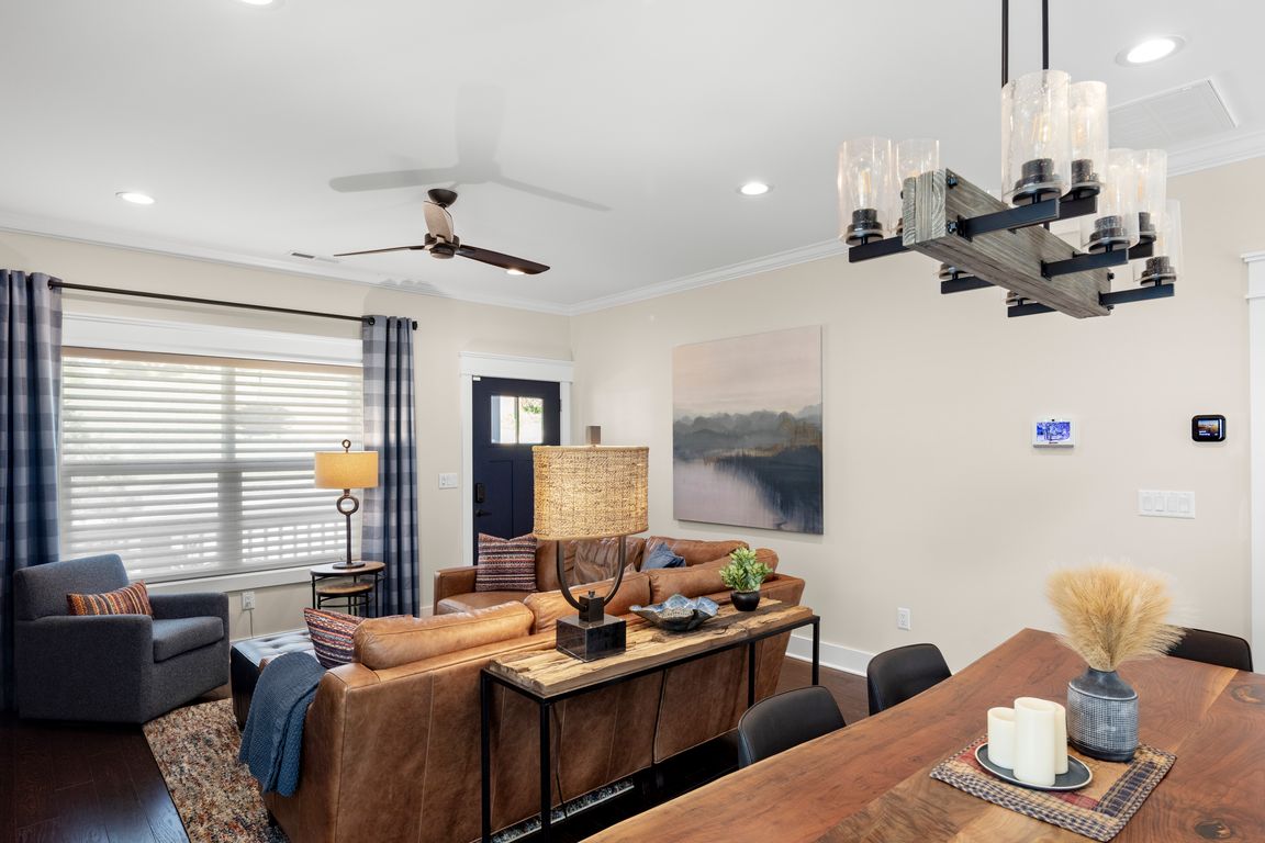 next background image