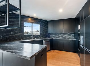 11726 Montana Ave APT 5, Los Angeles, CA 90049