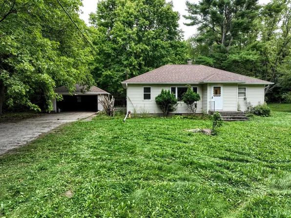 W5238 Biederman DRIVE, Johnson Creek, WI 53038