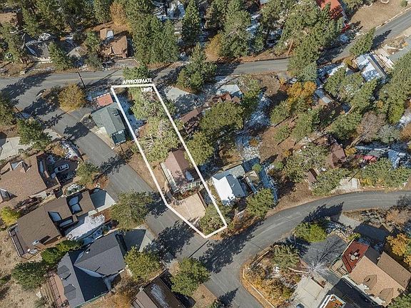 5th image of 1092 Crags Ln