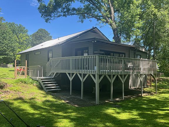 Big back deck for entertaining or enjoying the weather. Big fenced back yard.