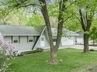 3128 Sandy Beach Rd NE, Solon, IA 52333