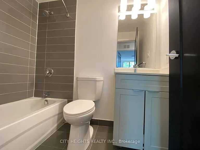 286 Chandler Dr #506 — Photo 17