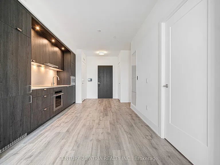 259 The Kingsway #712 — Photo 14