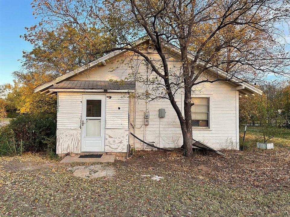 109 S 3rd St, Goree, TX 76363 MLS 20198685 Zillow