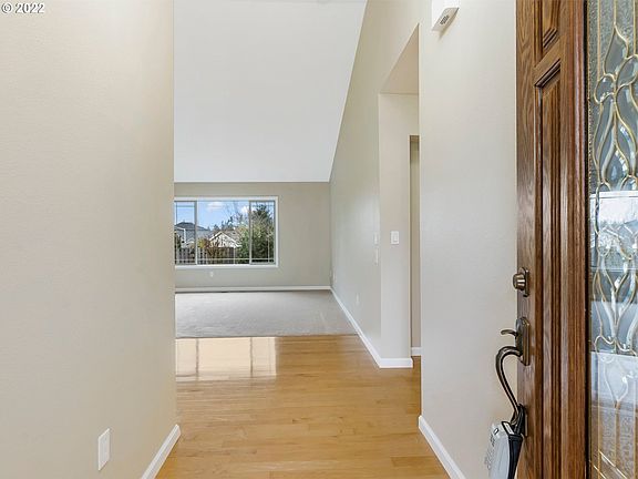 5th image of 4508 NE 122nd St