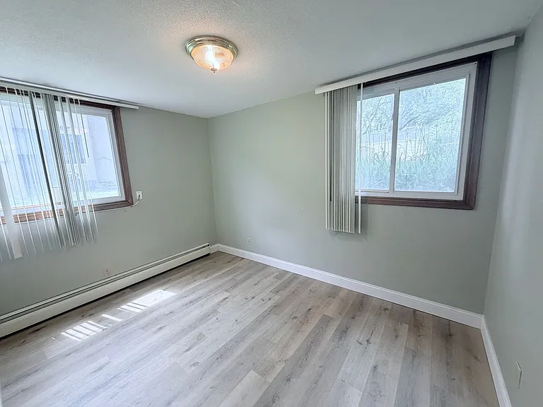 3600 Pennsylvania Ave S — Photo 24