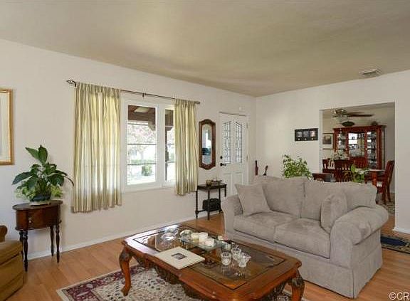 4th image of 3383 N Mayfield Ave