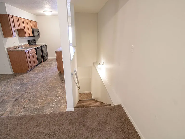 210 Wheaton Ct — Photo 18