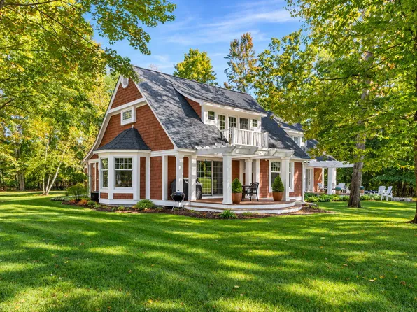 4251 Pinehurst, Harbor Springs, MI 49740