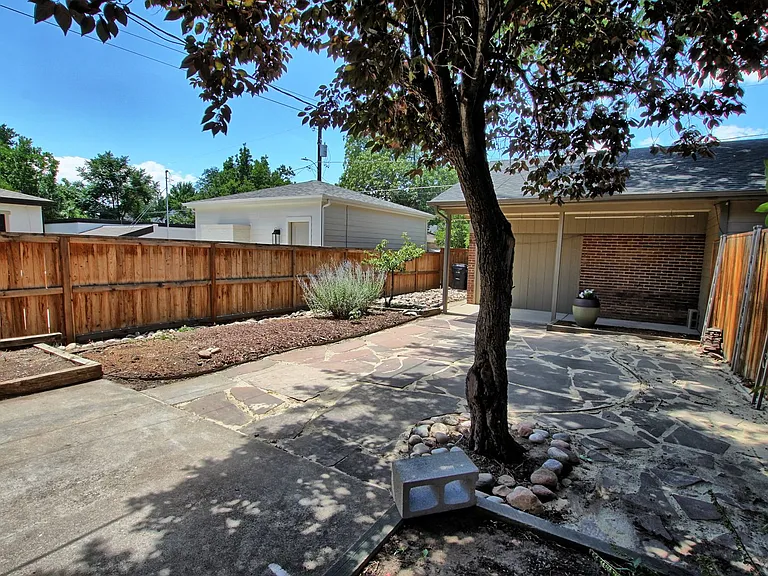 505 S Gaylord St — Photo 18