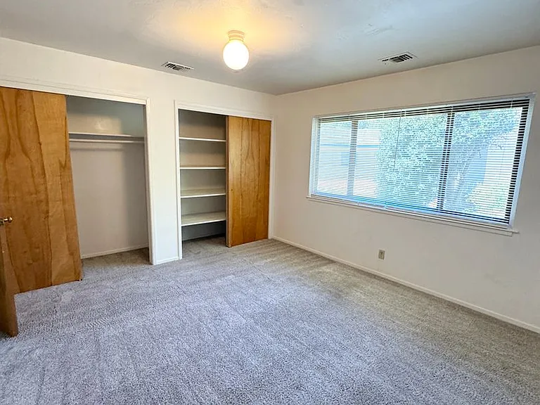 5219 Huston Ct — Photo 21