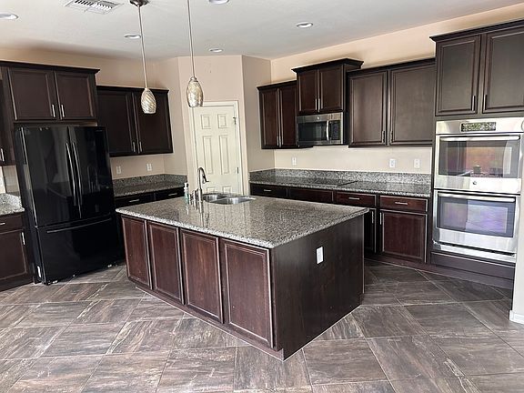 2nd image of 20748 W Park Meadows Dr