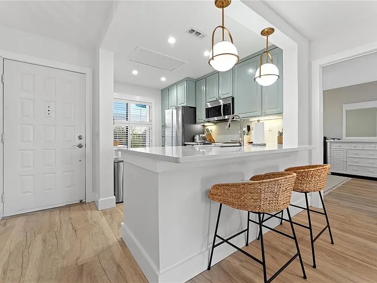 6287 Bahia Del Mar Cir #312 — Photo 7