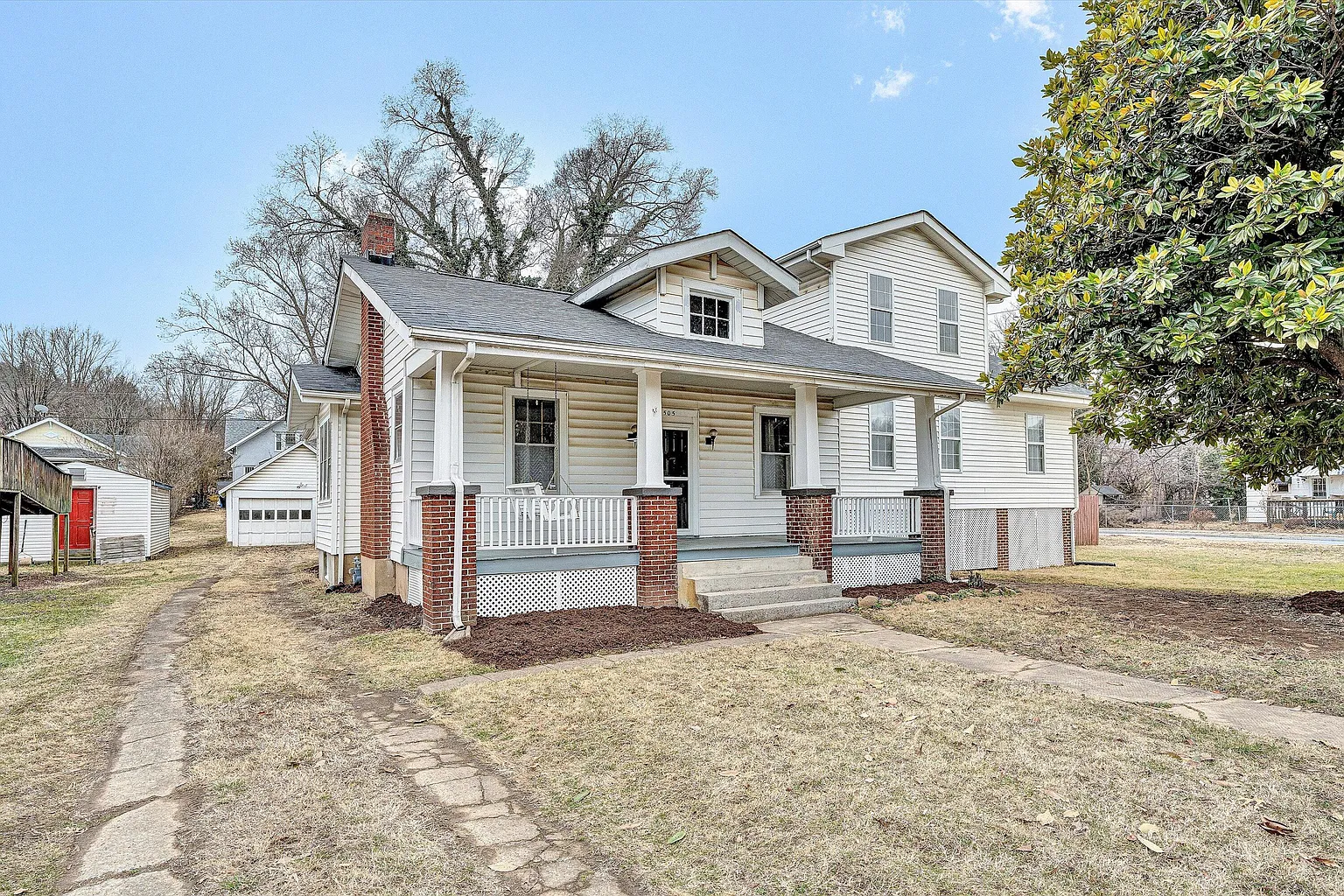 505 Arbor Ave SE photo 1
