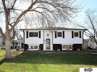 7503 S 147th St, Omaha, NE 68138