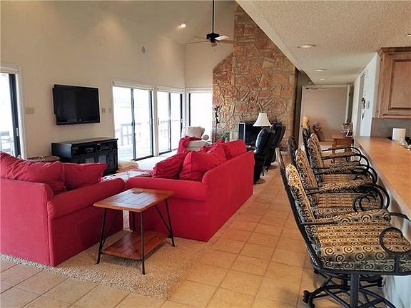 4th image of 4500 Sherry Ct