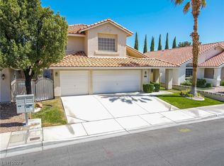 1904 Tropical Breeze Dr, Las Vegas, NV 89117