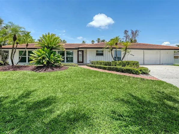 223 Seagull Ln, Sarasota, FL 34236