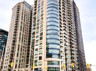 195 Besserer St #903, Ottawa, ON K1N 0B6