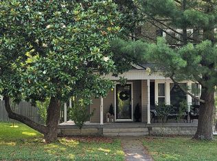 411 N Lexington Ave, Wilmore, KY 40390