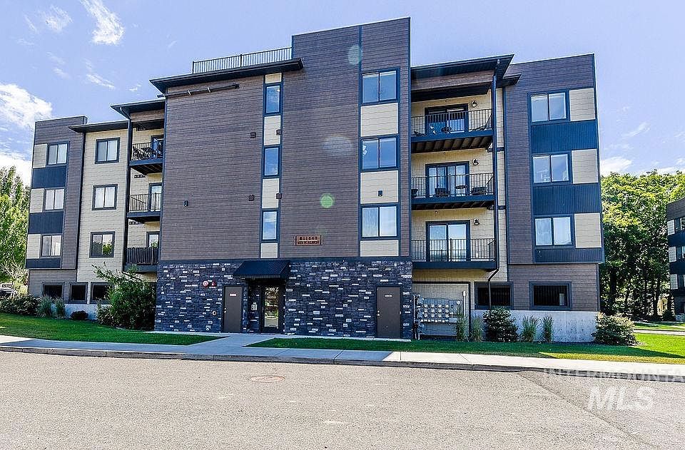1st image of 103 N Almon #102
