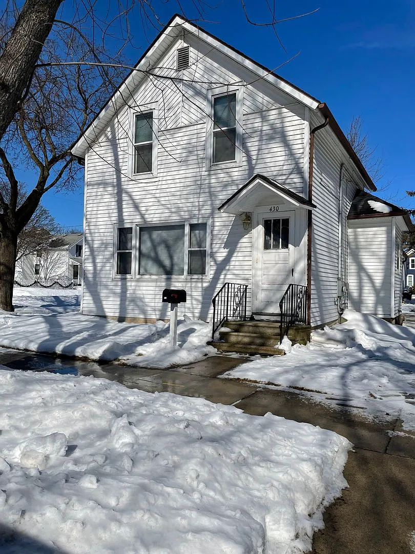 430 Whitney Street — Photo 1