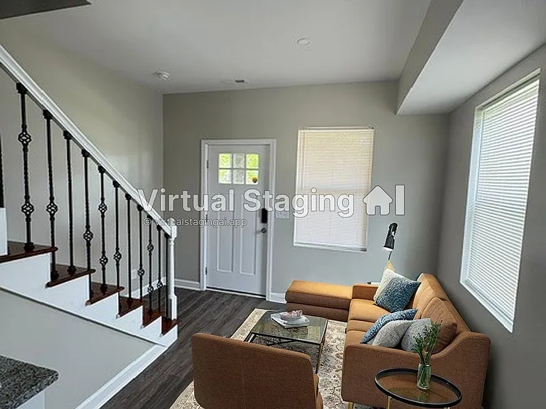2013 Southeastern Ave — Photo 3