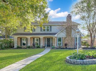 723 Shadowbrook Dr, Spring, TX 77380