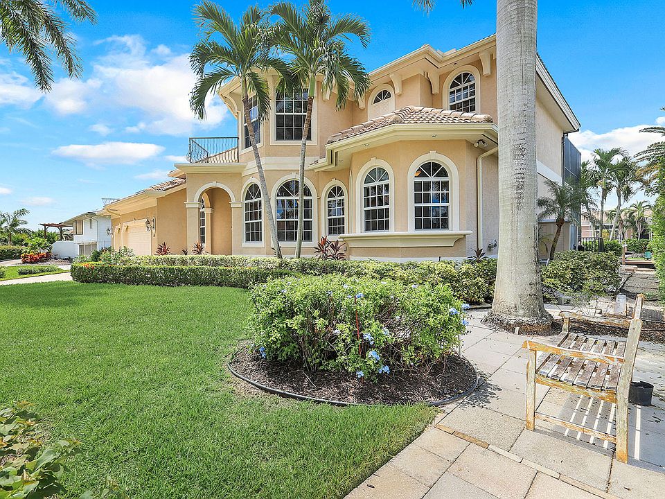 1st image of 683 Solana Ct
