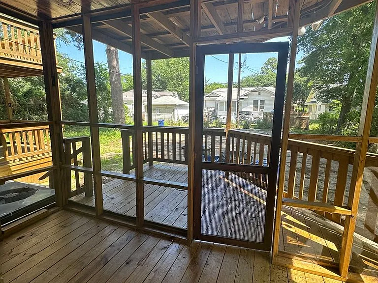 224 E Prospect St — Photo 10