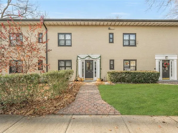 50 Manchester Road #B-22, Eastchester, NY 10709