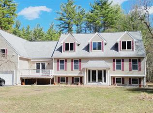 107 Farley Rd, Nashua, NH 03063