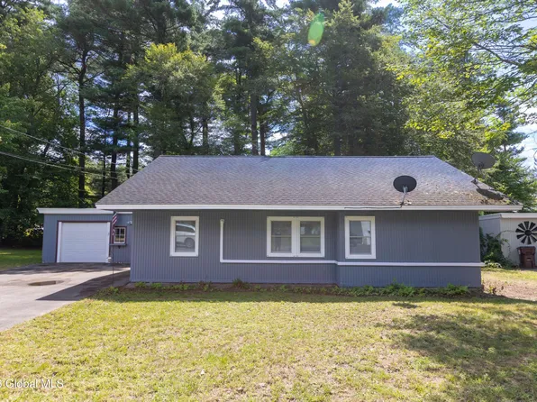 2942 W Lydius Street, Schenectady, NY 12303