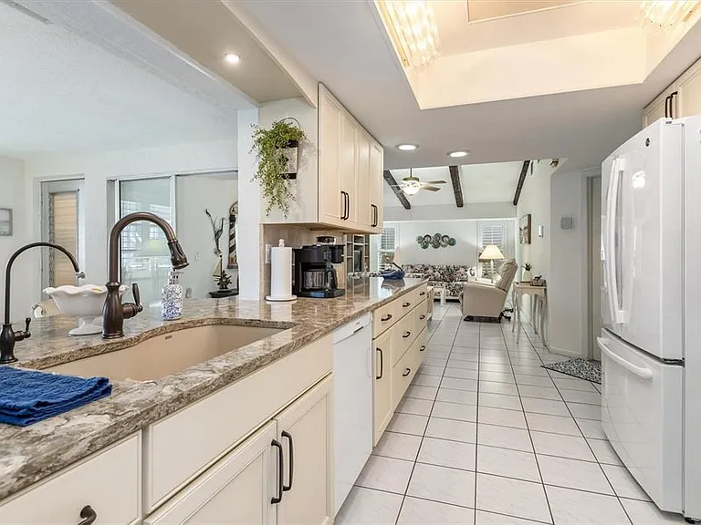 2220 Broad Ranch Dr — Photo 40