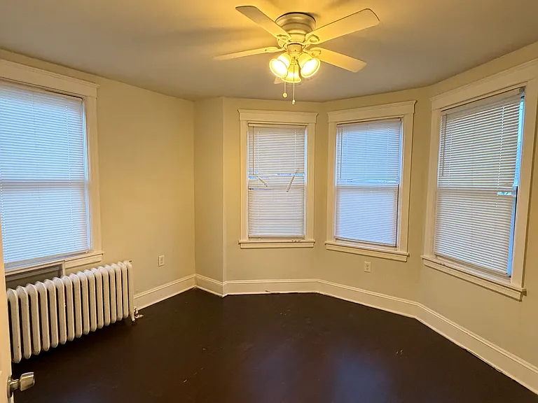1110 Faunce St — Photo 16