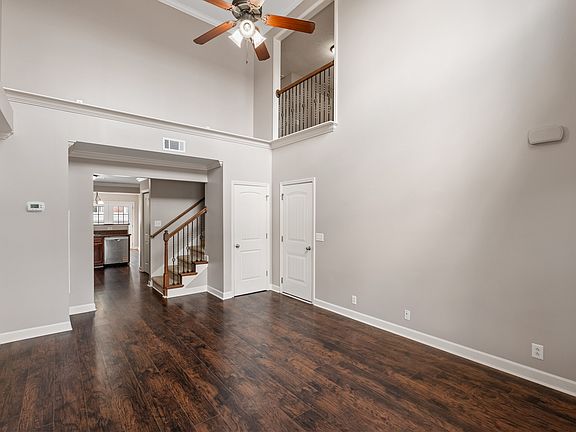 4th image of 4254 Aurora Cir