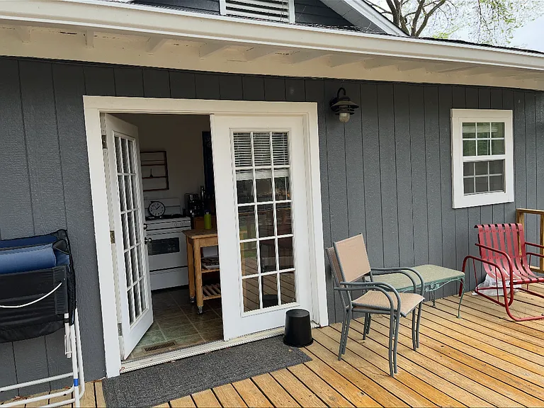 310 N Spruce St — Photo 17
