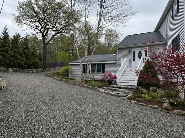 156 R Eastern Ave #2, Essex, MA 01929