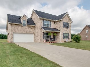 2810 Dusenburg Dr, Christiana, TN 37037