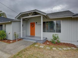 1234 Spring St, Medford, OR 97504