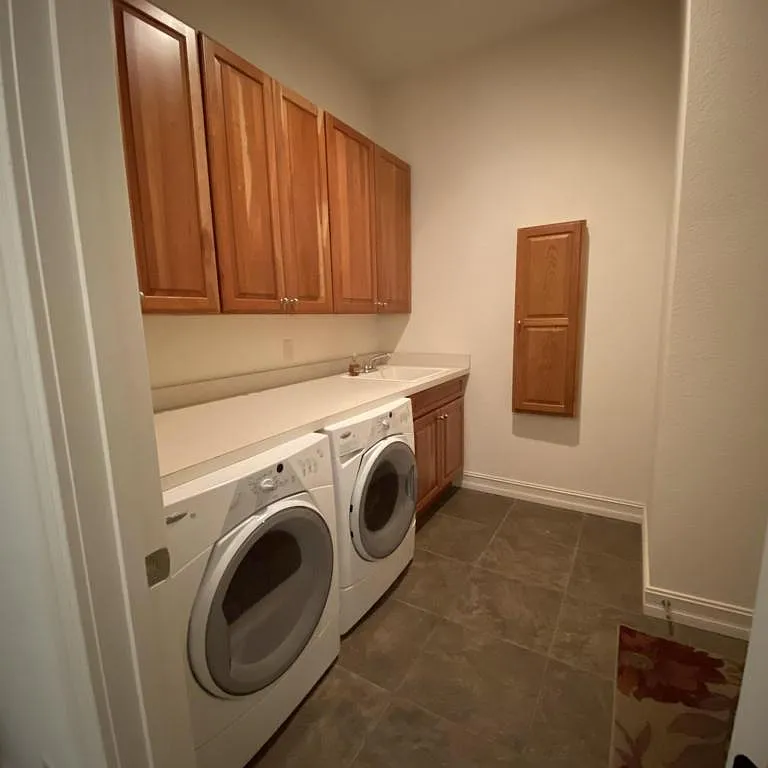 31 Ridgetop Circle Unit 101 — Photo 3
