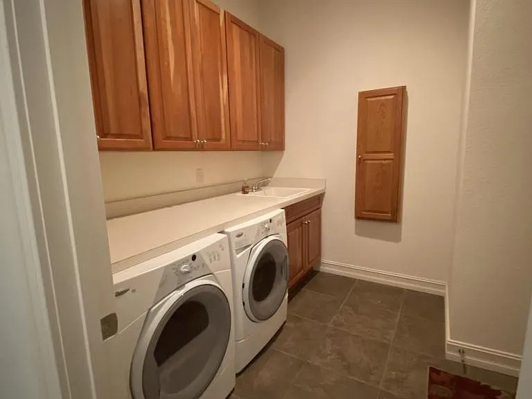31 Ridgetop Cir #101 — Photo 3